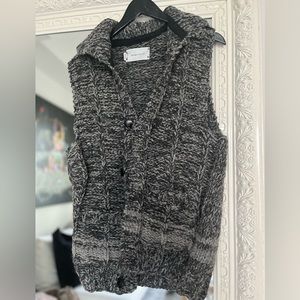 Wings + Horns - Blended Wool Grey Cowichan Vest/ Sweater- men’s medium